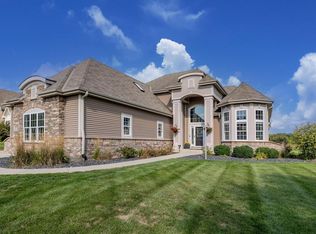 W192N5690 Spencers PASS, Menomonee Falls, WI 53051