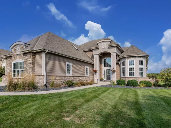 W192N5690 Spencers PASS, Menomonee Falls, WI 53051