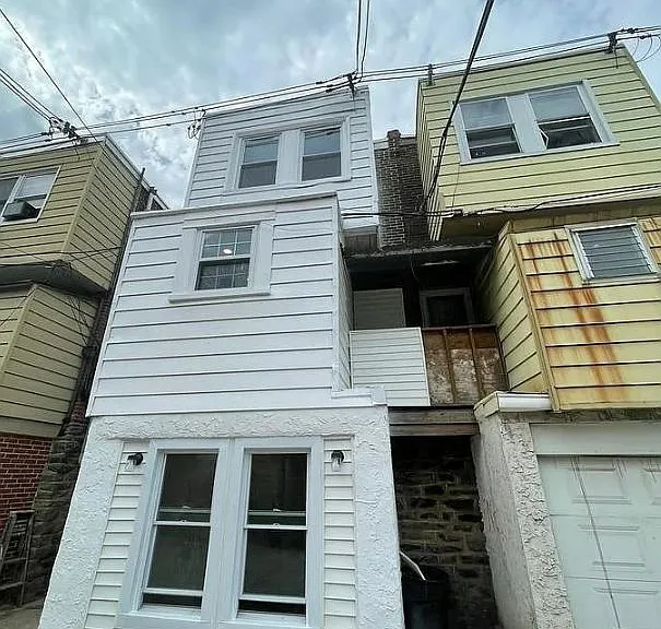 1309 W Wingohocking St #B — Photo 6