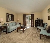 3rd image of 2917 Willow Oak Dr