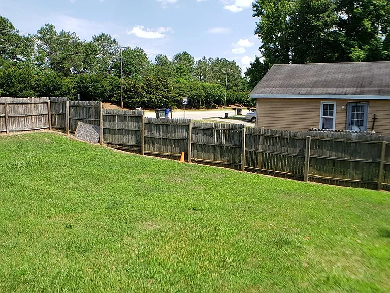 8378-8380 McGuire Dr — Photo 8