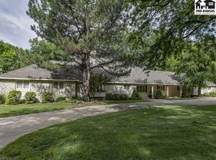 2703 N Van Buren St, Hutchinson, KS 67502