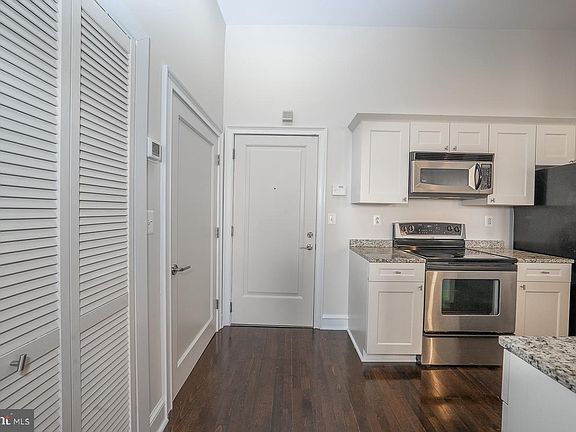 4th image of 201-59 N 8th St #206