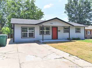 2303 S Poplar St, Sapulpa, OK 74066
