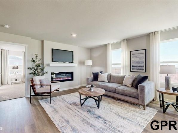 12923 S 67th St, Papillion, NE 68133 view 2