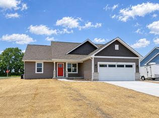 538 Arbor Ridge Dr, Delavan, WI 53115