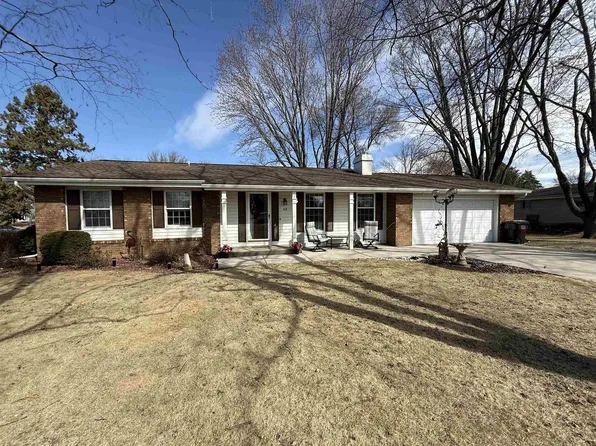 40 West Basswood Lane, Milton, WI 53563