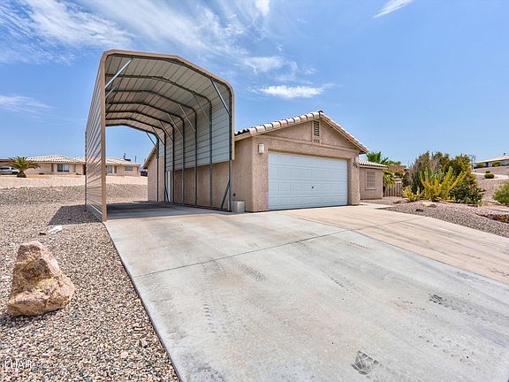 4th image of 3551 Pelican Dr