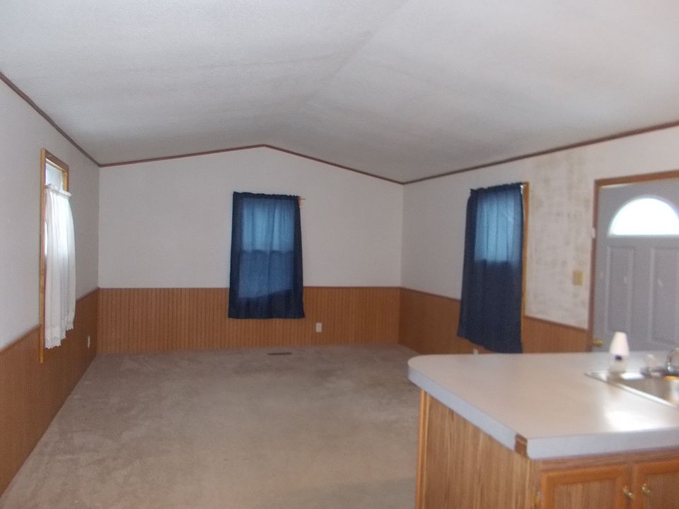 2nd image of 1119 University Dr Lot 707