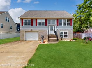 209 Raritan St, Union Beach, NJ 07735