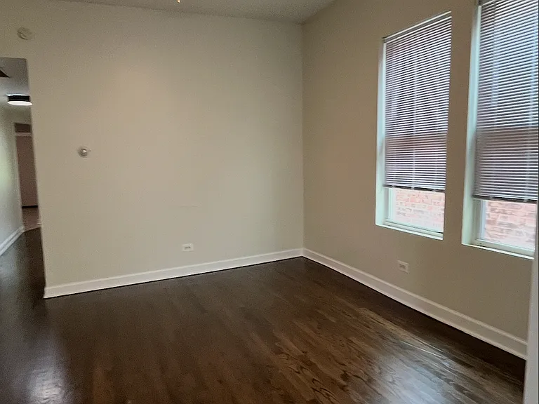 1541 S Central Park Ave #2 — Photo 5