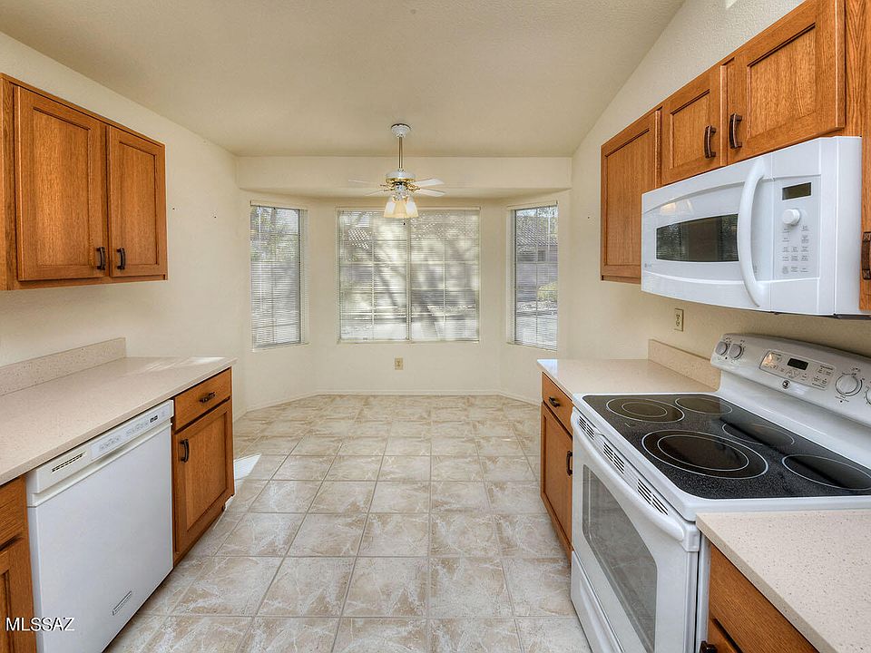 7775 E Entrada De Ventana, Tucson, AZ 85750 Zillow