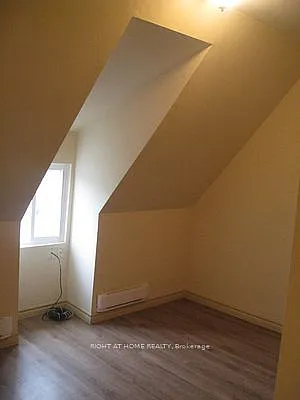 85 Baldwin St — Photo 7