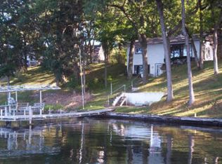 W1386 S Shore Dr, Palmyra, WI 53156