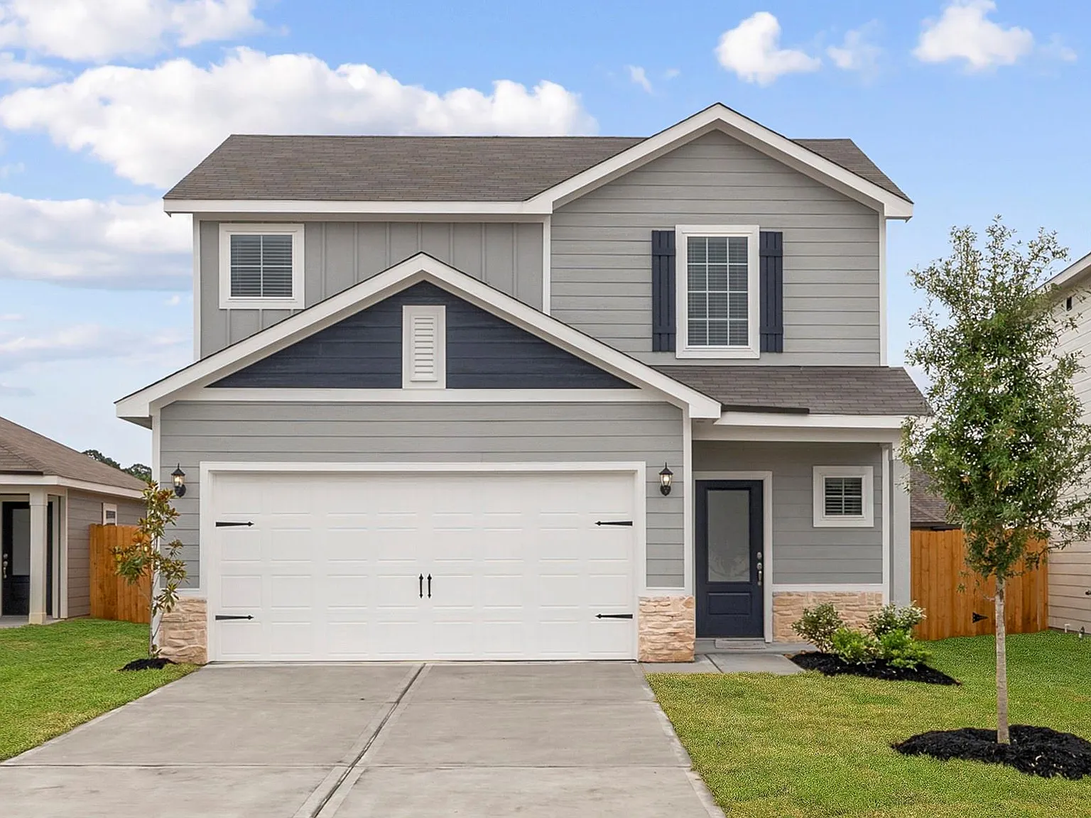 3 bed, 2.5 bath, 1815 sqft, $2,585 — Photo 1