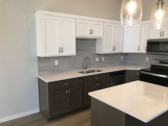 4th image of 2152 W Allison Ln
