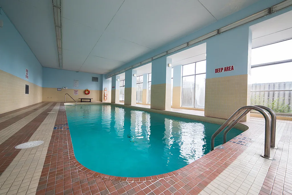 Apartment for rent at 25 Richview Road — Photo 3