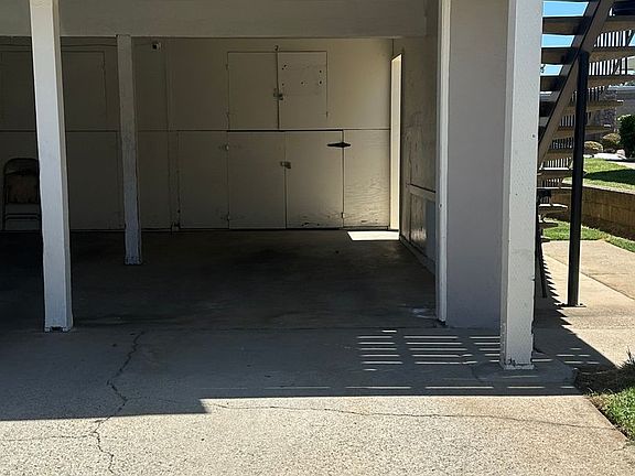 3rd image of 3673 Park Dr APT 2