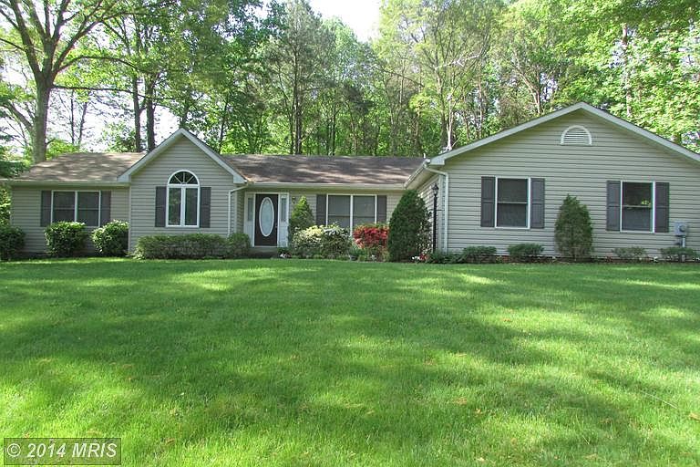 1st image of 39767 Hiawatha Cir