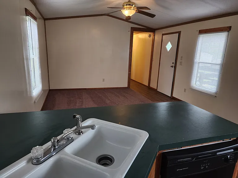 Christi Jean Dr — Photo 14