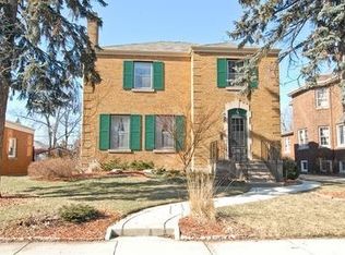 1225 Fair Oaks Ave, Oak Park, IL 60302