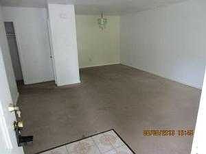 2nd image of 2872 Bamberg Pl