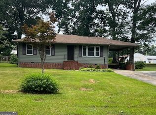 730 Sherwood Dr, Griffin, GA 30224