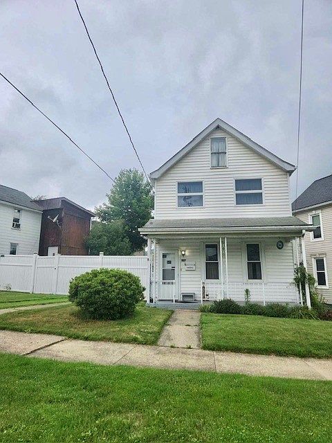 2nd image of 115 & 117 Franklin Ave