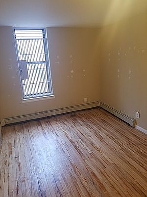 5th image of 1273 Pacific St APT 4C