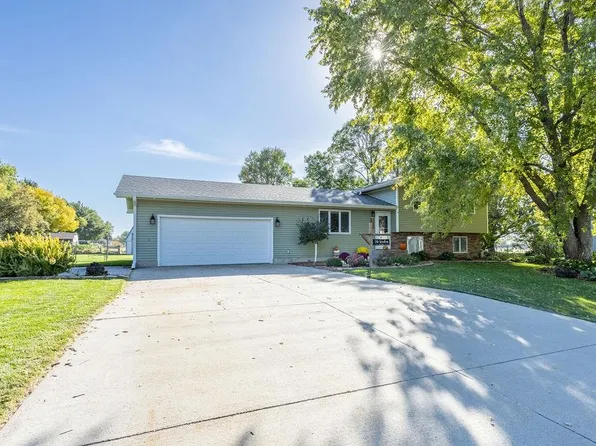 8661 36th Ave, Columbus, NE 68601