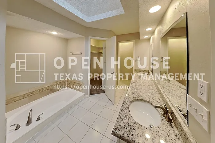1809 Geneva Ln — Photo 10