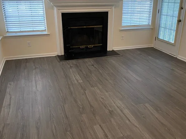 216 Blew Ct, East Brunswick, NJ 08816