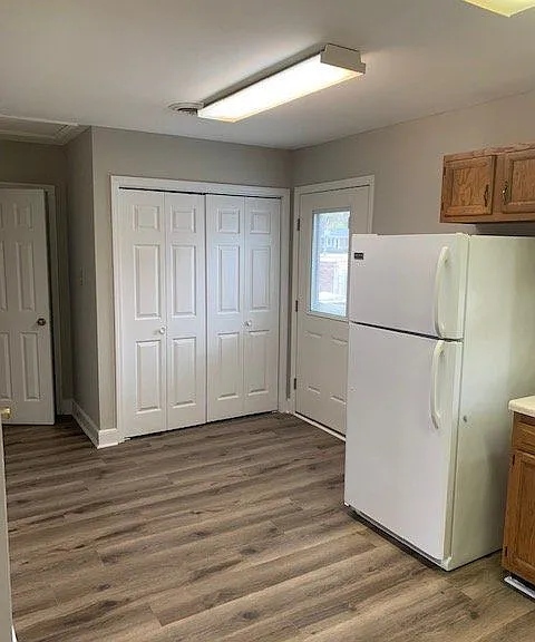 607 Main St #4 — Photo 4