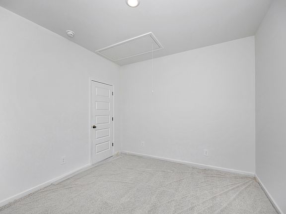 The Chandler floorplan with the Radiant White interior package.
