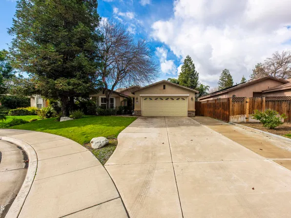 1613 Bermuda Greens Ct, Bakersfield, CA 93311