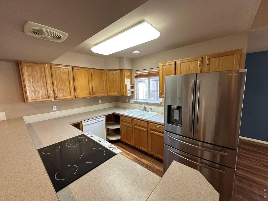 4638 Brenton Dr