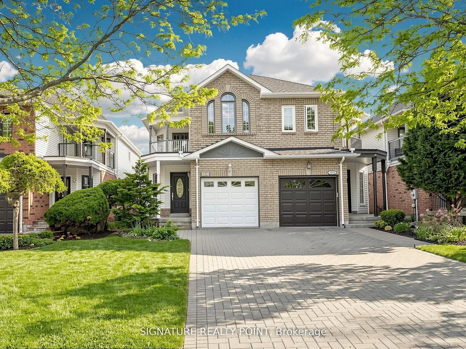 4 bed, $3,300 — Photo 1