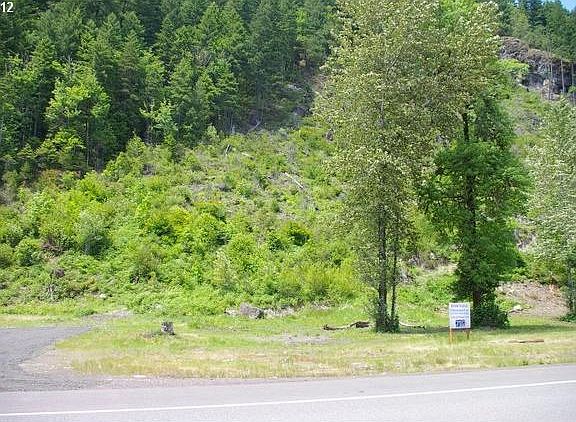 2nd image of 52991 McKenzie Hwy #803