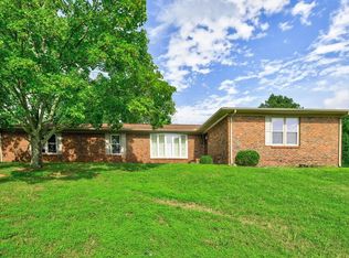 165 Peartree Ln, Hawesville, KY 42348