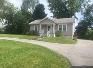 1802 Indian Ridge Rd, Johnson City, TN 37604