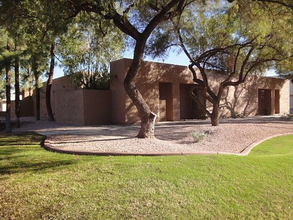 2nd image of 949 S McClintock Dr APT 4