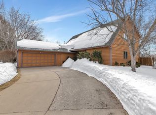 909 Julie Dr, Saint Cloud, MN 56303