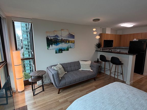 4th image of 1331 Alberni St #1803