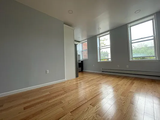 Rented by Compass | media 2