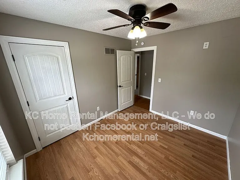8704 N Shannon Ave — Photo 20