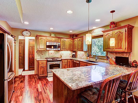 4th image of 2230 Copperfield Dr