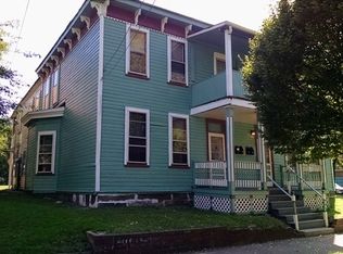 4403 Clinton Ave, Cleveland, OH 44113