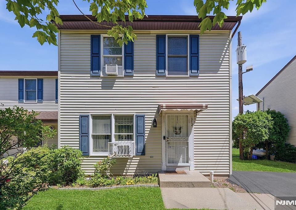 1st image of 312 Littleton Ave #804