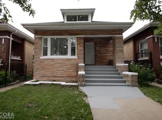 5646 S Sacramento Ave, Chicago, IL 60629