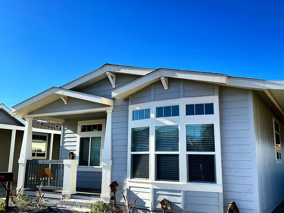 Photo of previous home built by Family Homes